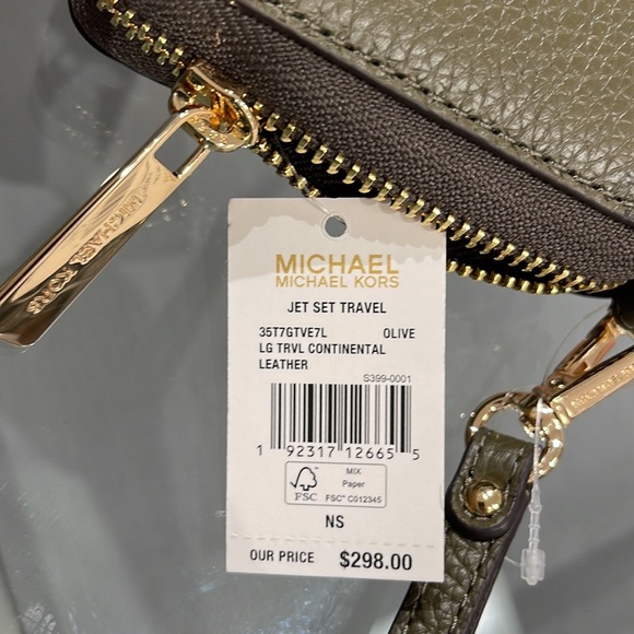 MICHAEL KORS JET SET TRAVEL LG TRVL CONTINENTAL Wristlet Wallet Phone Case NWT - Picture 15 of 16